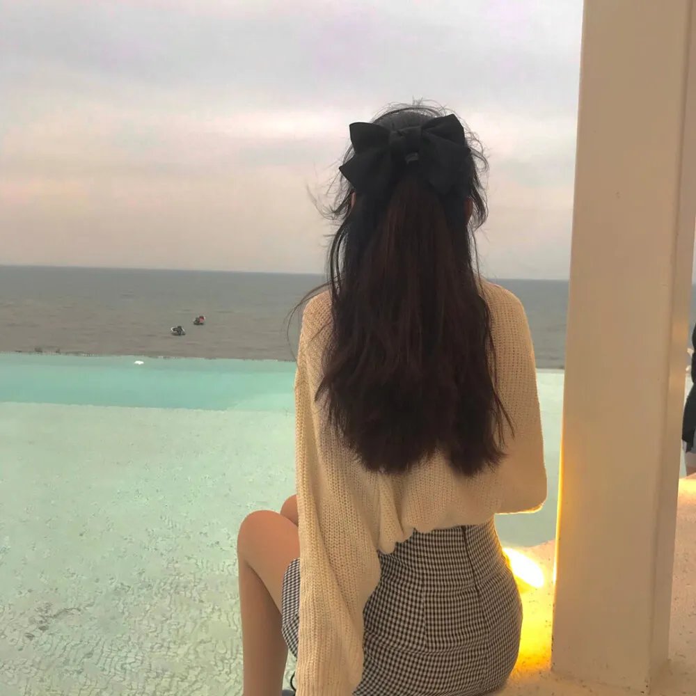 缺席